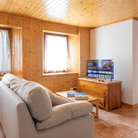 Casa 24 *